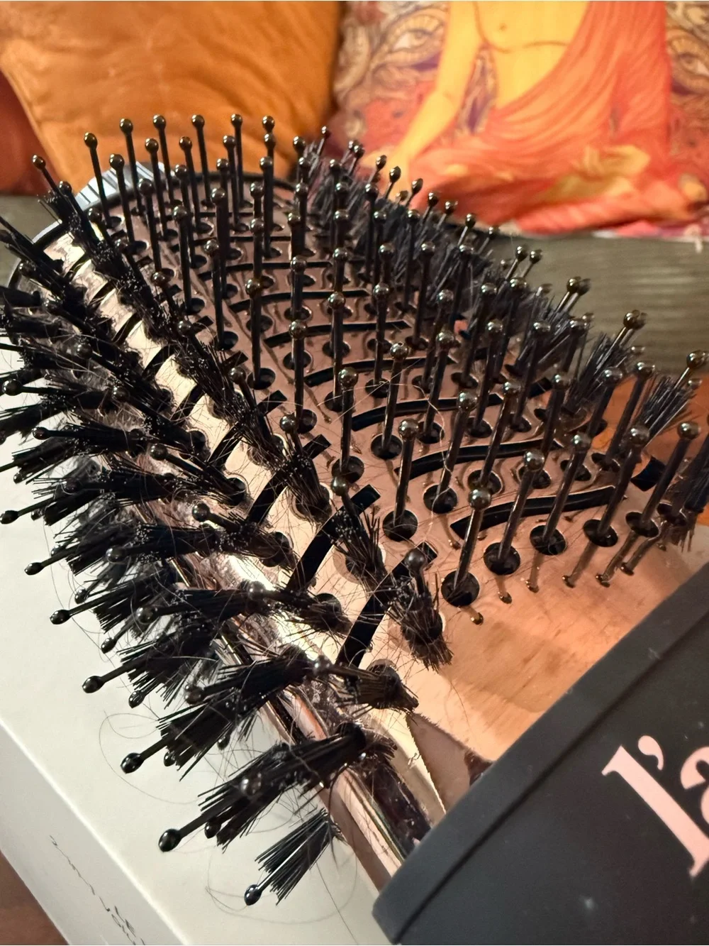 L'ange Matte Black Round Vent Brush with Soft Bristles
